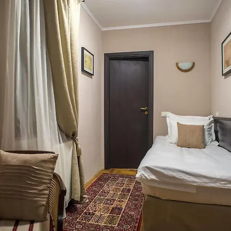 Drachenhaus Hotel 3*